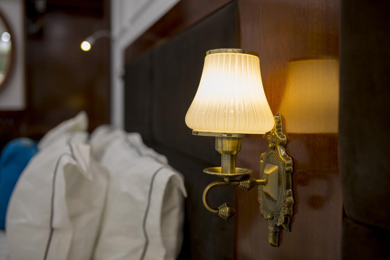 Antique Angel Hotel Hanoï Extérieur photo